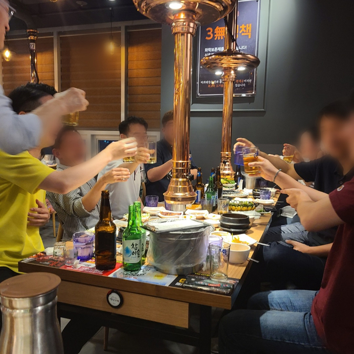 클릭을 하시면 실제 이미지 크기로 보실 수 있습니다.